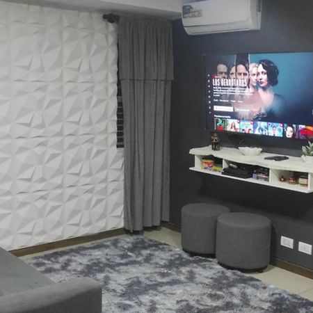 Apartamento Entero Centrico Y Confortable Apartment Santa Cruz de La Sierra Ngoại thất bức ảnh