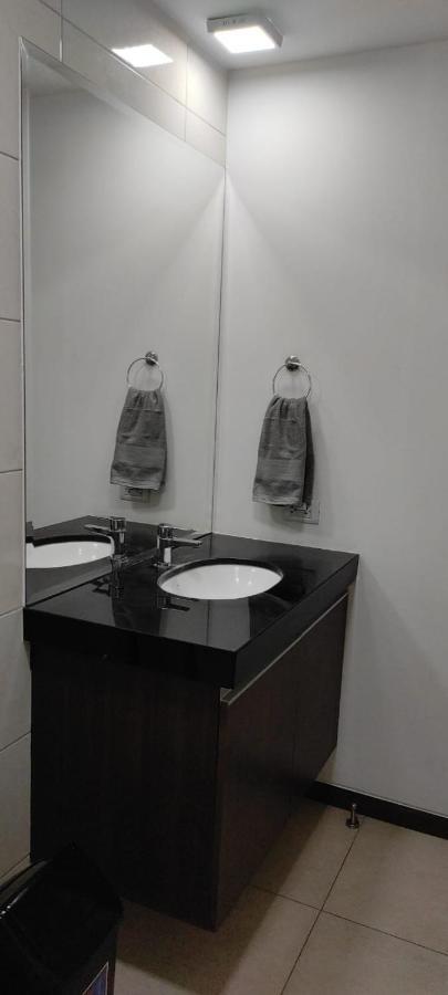Apartamento Entero Centrico Y Confortable Apartment Santa Cruz de La Sierra Ngoại thất bức ảnh